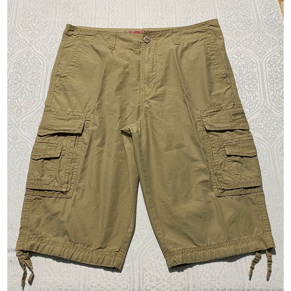 Unionbay Mens Khaki Tan Cargo Shorts Size 34 Cotton Relaxed Fit Utility